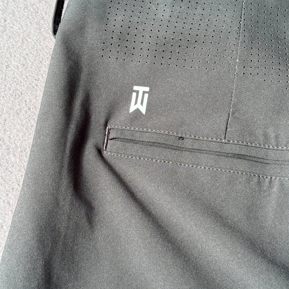Nike TW Tiger Woods Golf Pants Mens 38x32 Black Stretch Athletic Trousers - Picture 14 of 14